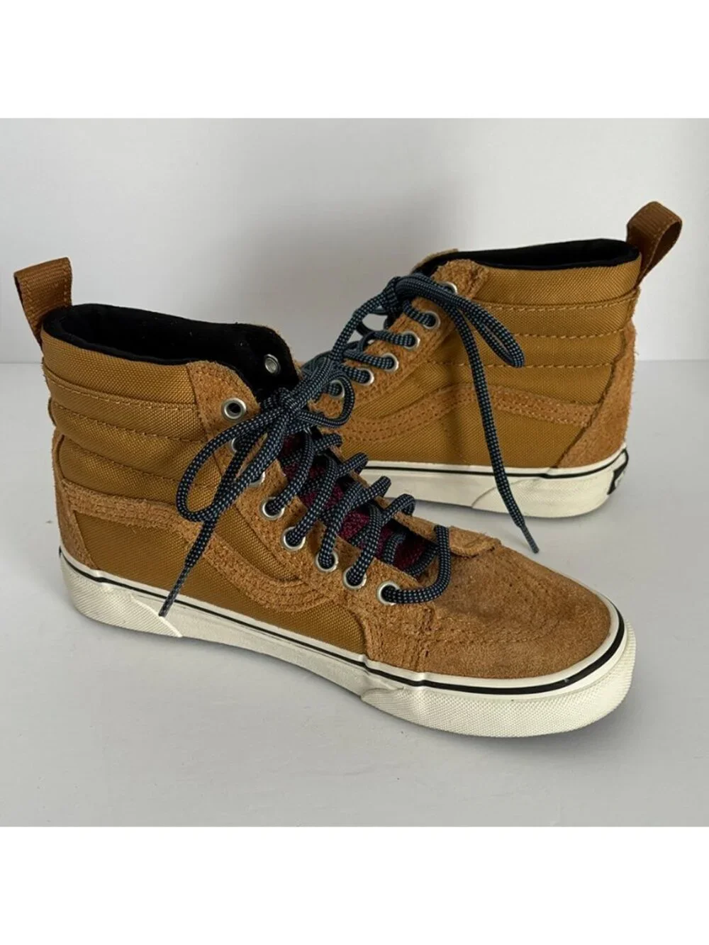 Vans Sk8-Hi MTE Hi-Top Sneakers Unisex Women Size 7 | Men 5.5